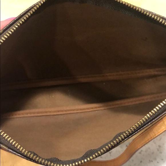 ‼️‼️SOLD ‼️‼️Louis Vuitton Puchette - Picture 4 of 5